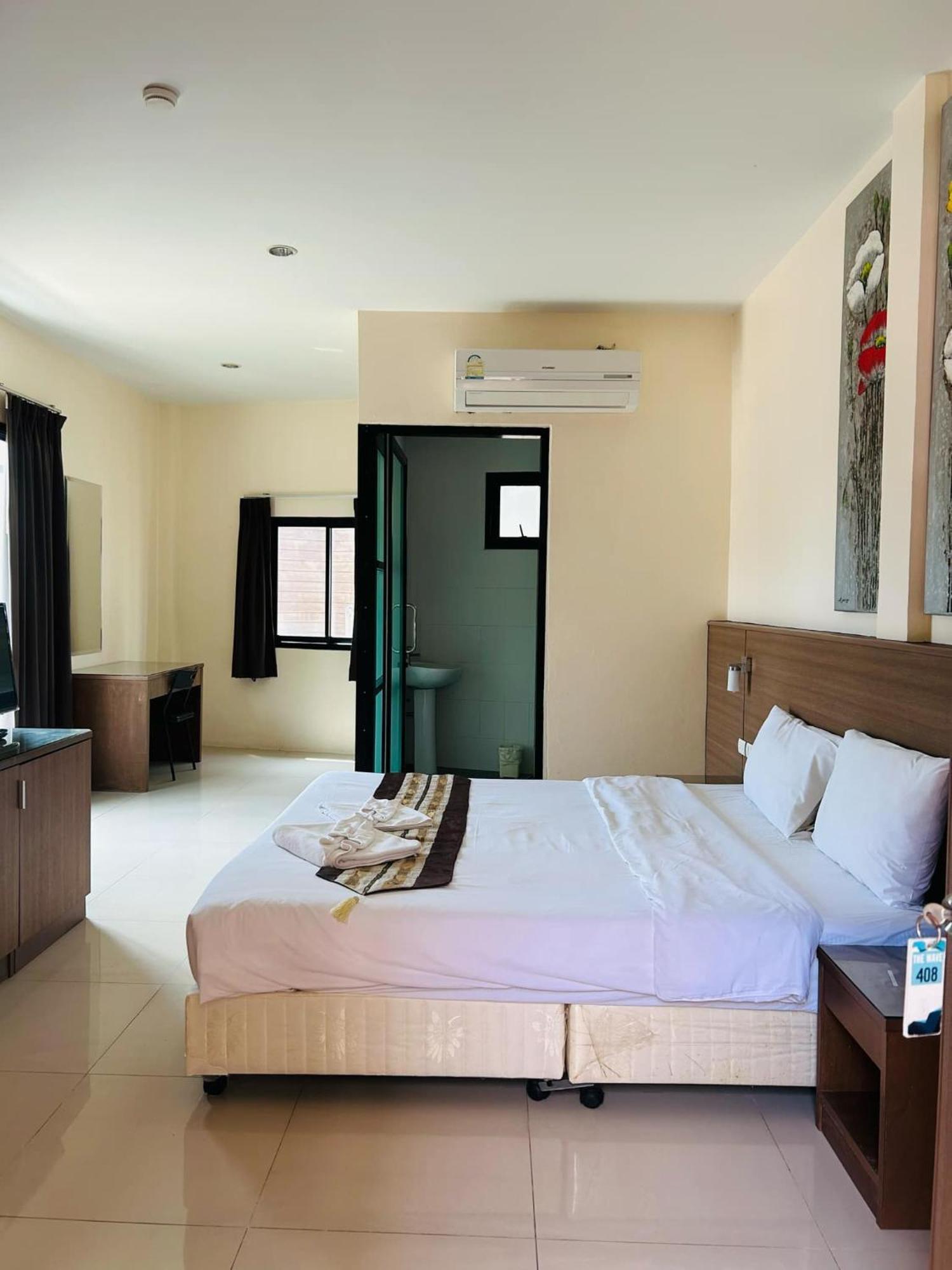 Royal Waves Hotel Patong Eksteriør billede