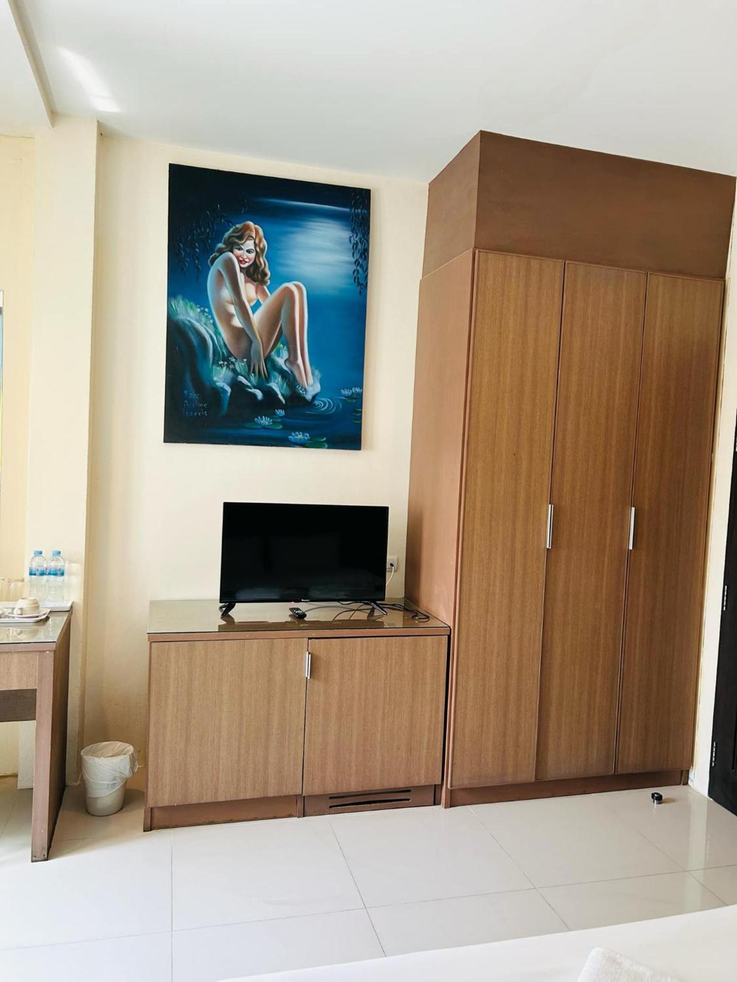Royal Waves Hotel Patong Eksteriør billede